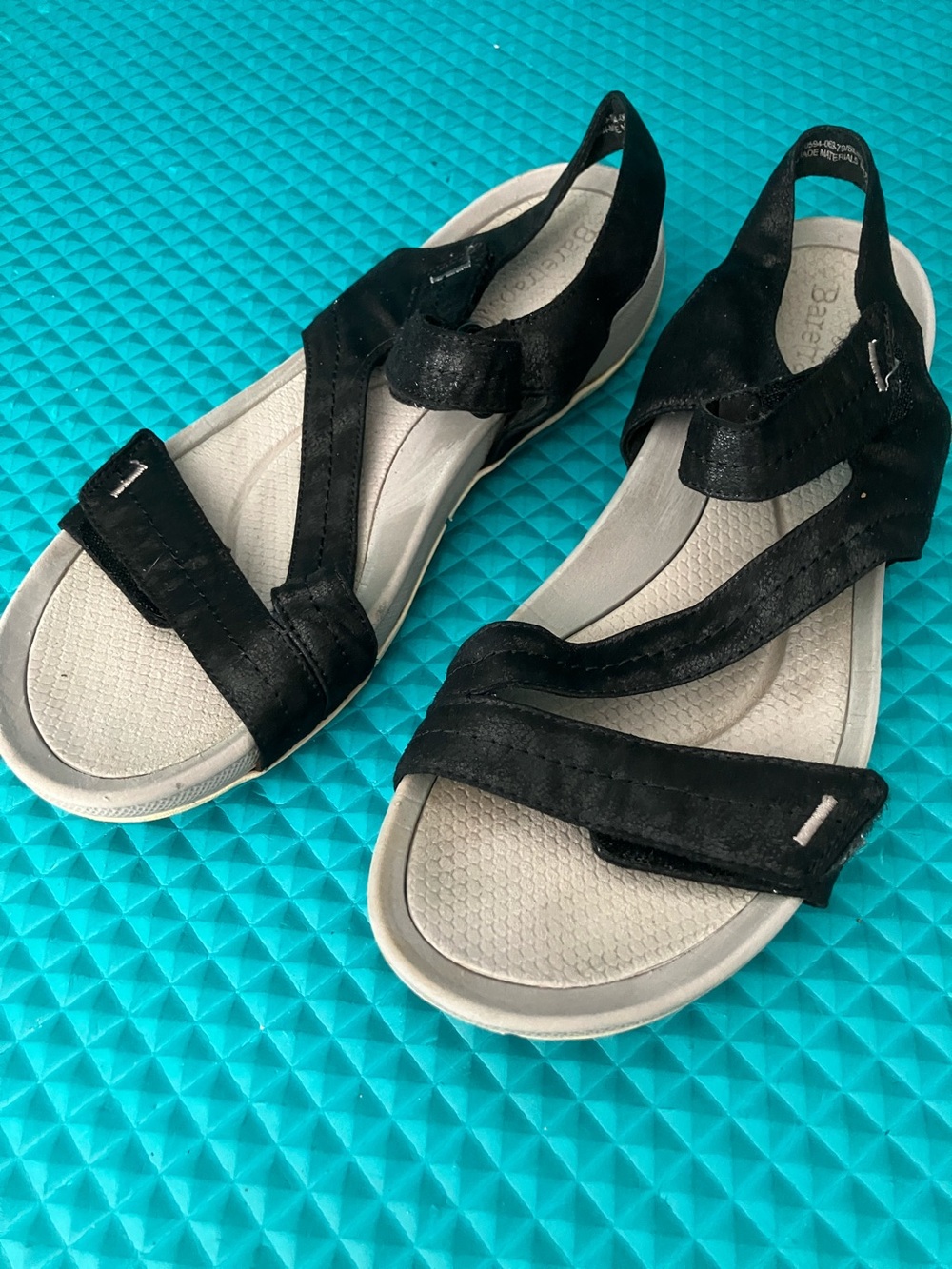 BARESTRAP Women Black Sporty- Athletic-style Sandals | 7.5